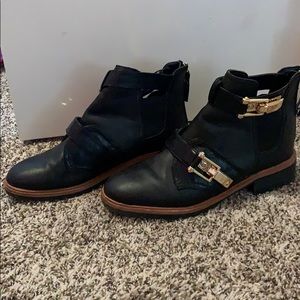 Black Aldo boots Size 8